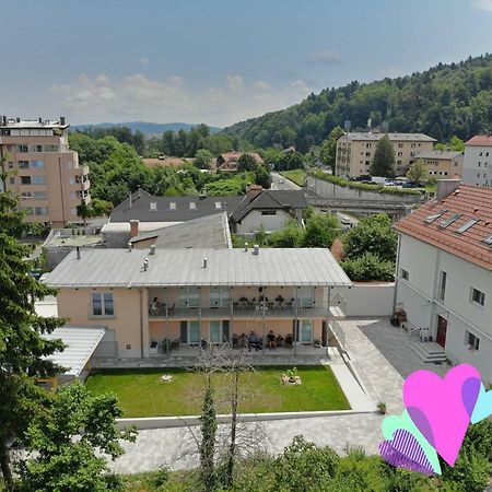Accommodation Baron ليوبليانا المظهر الخارجي الصورة