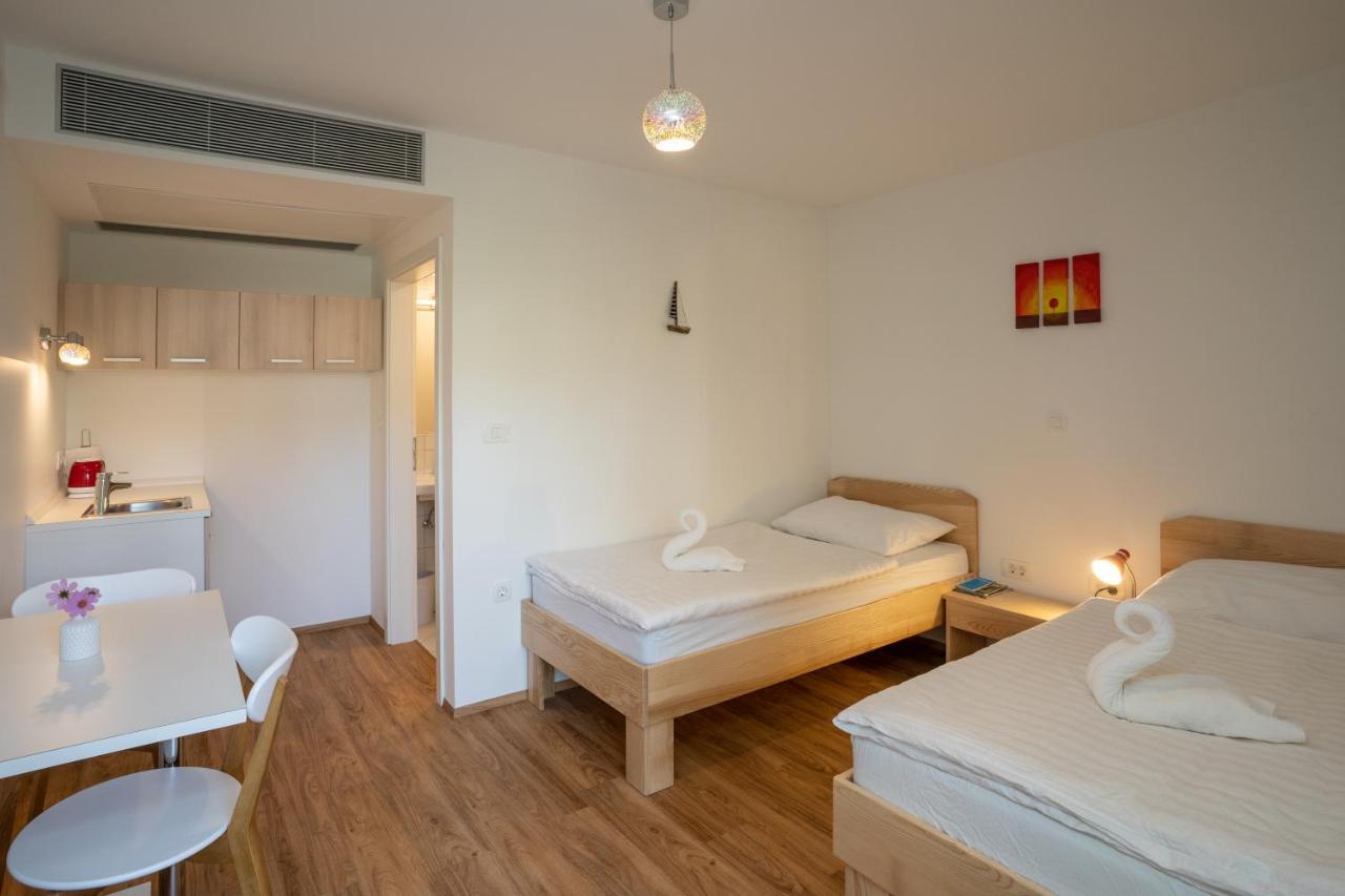 Accommodation Baron ليوبليانا المظهر الخارجي الصورة