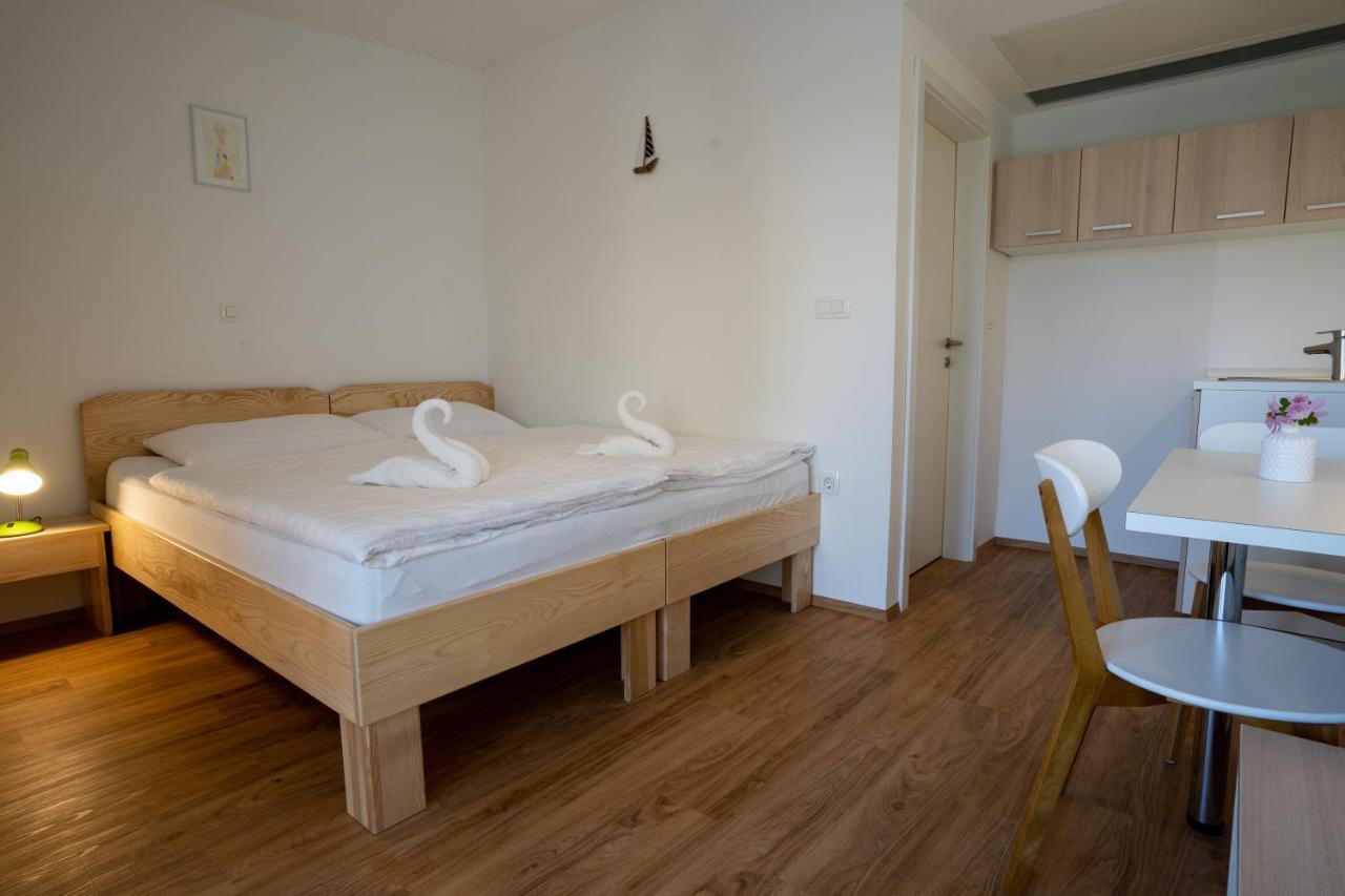 Accommodation Baron ليوبليانا المظهر الخارجي الصورة